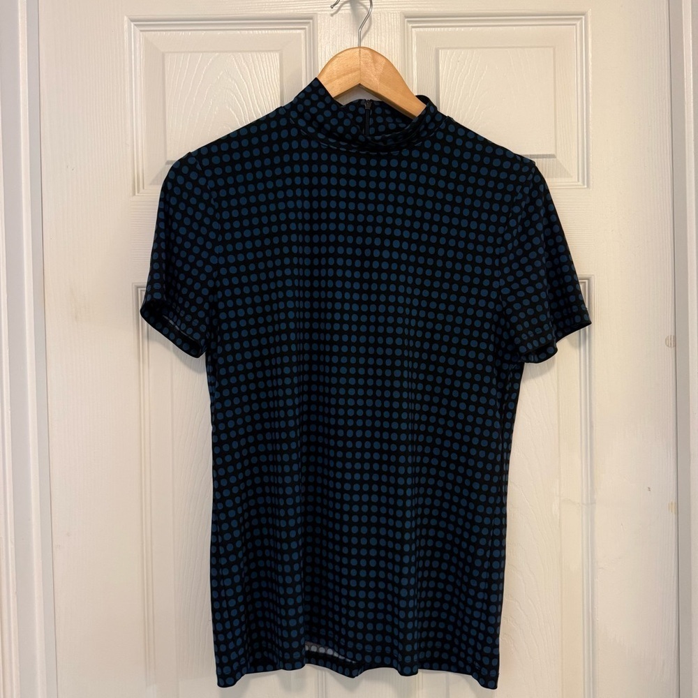 NWOT Anne Klein Mock Neck Knit Top